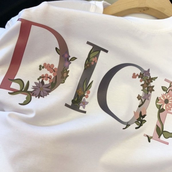 ディオールブランド子供tシャツ半袖コットン快適tシャツ男の子と女の子 夏 柔らかく肌に優しいファッションtシャツ花柄ロゴ子供服
