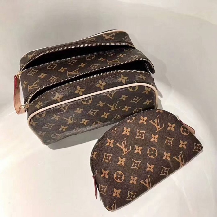 【タイムセール中♪】LOUISVUITTON◆ポーチ２点セット おまけ付き