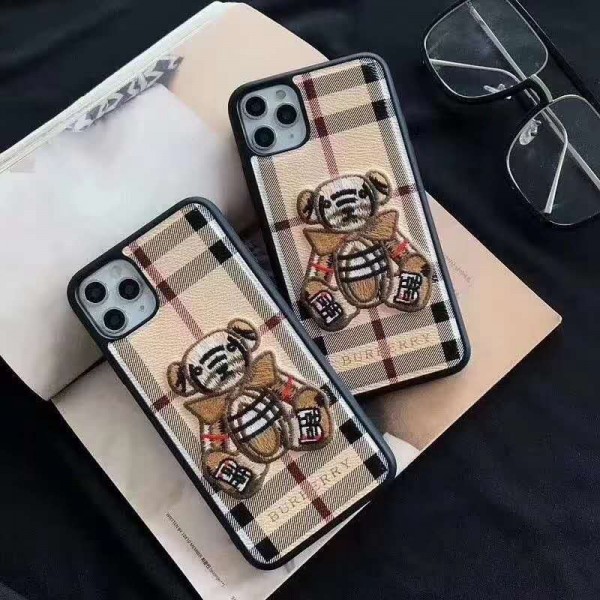 BURBERRY/バーバリー 女性向け iphone 12/12 mini/12 pro/12 pro maxケースファッション セレブ愛用 iphone12 mini/11pro maxケース刺繍クマ柄 激安iphone 11/x/8/7スマホケース ブランド LINEで簡単にご注文可