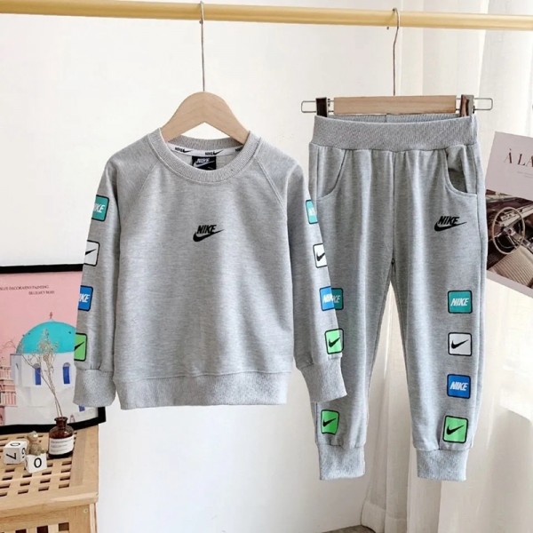 スポーツブランドナイキ子ども服パーカー長ズボンファッション潮流 NIKE 経典ロゴ高品質 快適スウェット上着パンツ上下セット男の子女の子 春秋服2点セット