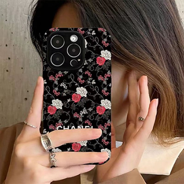 Chanel シャネルiphone15 plus 15 pro max ケース ハイブランド メンズiphone 13 14 15ケース 人気ブランド 女子ブランド携帯ケーススマートフォンケースパロディ激安スマホケースストラップ ブランド携帯カバー