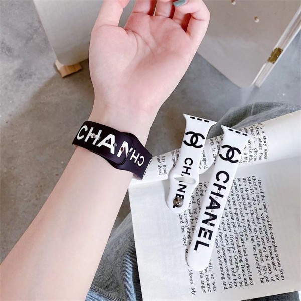 Chanel シャネル アップルウォッチ12 ultra 4 11 10 ultra3 se3 49mmブランドベルト高級感 Apple Watch 12 ultra 4 11 se3 10 9 8 7 se2/6/5/4/3/2/1ベルト 軽量 フィット 通気性ハイブランドアップルウォッチ 12/ultra4/Ultra3/11/10 9 8/se2革ベルト 耐久性ブランド apple watch 12 ultra 4 11 se3 ultra 3 10 9 49mmシリコンバンド 痛くない