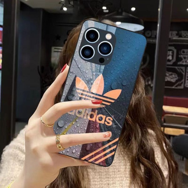 Adidas アディダスiphone15 plus 15 pro max ケース ハイブランド メンズiphone 13 14 15ケース 人気ブランド 女子スマホケースストラップ ブランド携帯カバー手帳型スマホケースアイフォン14 15カバー格安