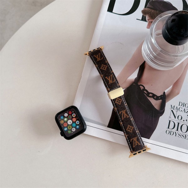 Lv ルイヴィトンブランド Apple Watch 12 ultra4 11 ultra3 10 9 ultra2 バンド 華奢革 交換バンド アップルウォッチ12 ultra4  11 10 ultra3 se3 49mmブランドベルト高級感 Apple Watch 12 11 se3 10 9 8 7 se2/6/5/4/3/2/1ベルト 軽量 フィット 通気性男性向けアップルウオッチ12 11 10 se3 9 se2/7 8 スポーツベルト 上質