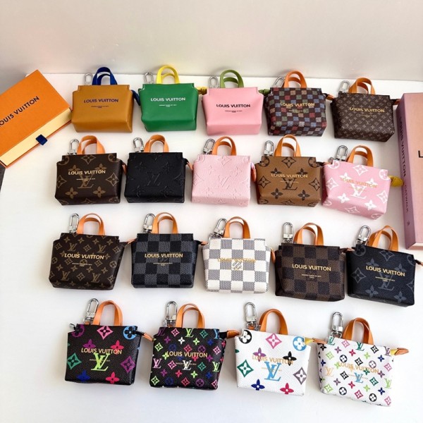 Lv ルイヴィトンairpods 5 4 pro3 pro2 3カバー 軽量 紛失防止AirPods 3 4 5ブランドケース 携帯便利 ファッションかわいいエアーポッズ5/プロ3/4/3/2/1カバー個性ブランド若者オシャレエアーポッズ5 4 3 pro2/proケース耐衝撃