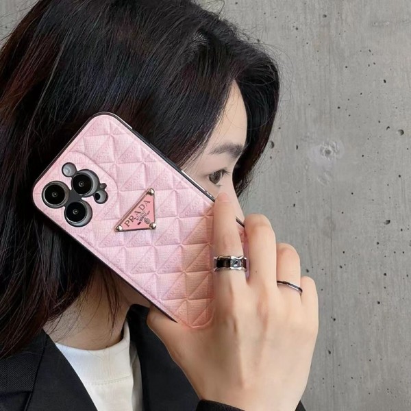 Prada プラダiphone 13 14 15ケース 人気ブランド 女子iphone15 pro 15ケース ブランド コピーブランド携帯ケーススマートフォンケースパロディ激安ブランド スマホショルダー アイフォン15 14 plus 13 pro max 12 11