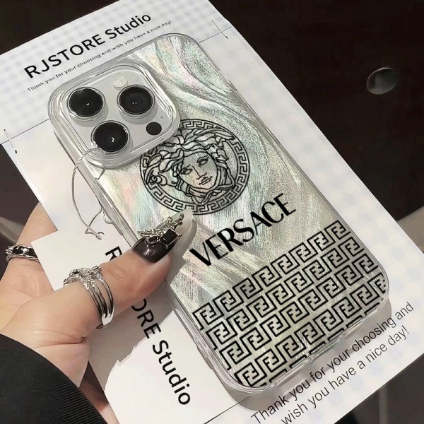 Versace ヴェルサーチiphone 18 pro max 18 pro 17 air 16pro 15 plus 15 14 pro max ケース ハイブランド レザー調 女子 ナイロン スマホケースストラップ ブランド携帯カバー iphone 18 18 pro max ケース 持ち運び楽々