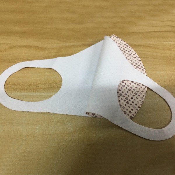 シュプリームブランド洗えるマスクシンプルロゴ3d立体 フェイスマスク高品質 伸縮性がよい 繰り返しマスクSupreme レディースメンズ秋冬 防風 防寒マスク