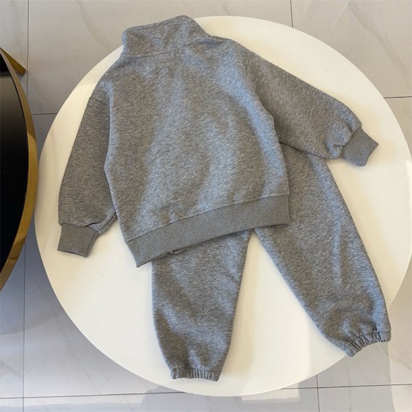 Adidas アディダスハイブランド子供 ジャージ 男の子 上下セット スウェット 長袖 2点セット 子供服 男の子 90 - 150cm スポーツウェア セットアップ パーカー フード付き トレーナー キッズ ダンス衣装 ジュニア 春秋 運動着