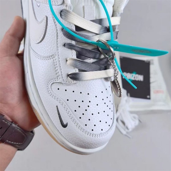 Supreme＆ナイキ スニーカー流行り シュプリームコラボNike スポーツジューズ人気ファッションウォーキングシューズ レディースメンズ向け 履きやすいブランド カジュアルシューズ 軽量 おしゃれ 230¬270cm 