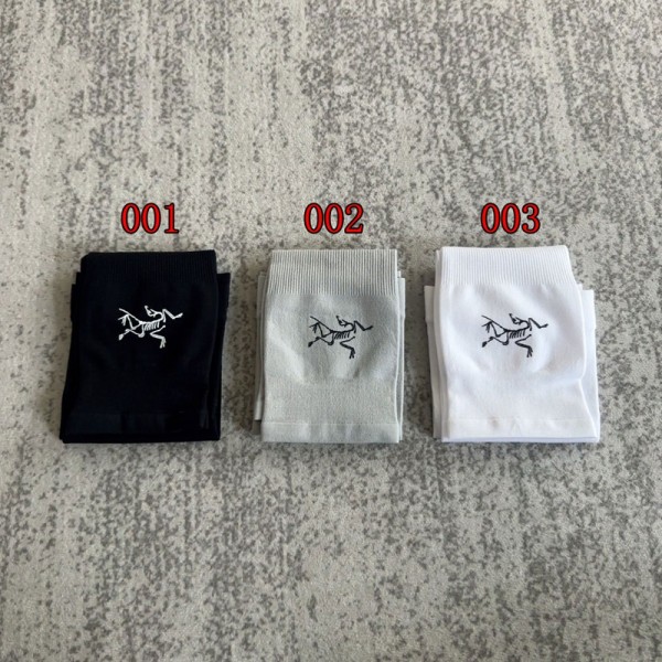 ARC'TERYX アークテリクスハイブランドアームカバー 冷感 日焼け止め メンズ レディース アームカバー 涼しい サラサラ 無地 吸汗速乾 滑り止め ゴルフ 野球 ランニング スポーツ 作業用 腕カバー