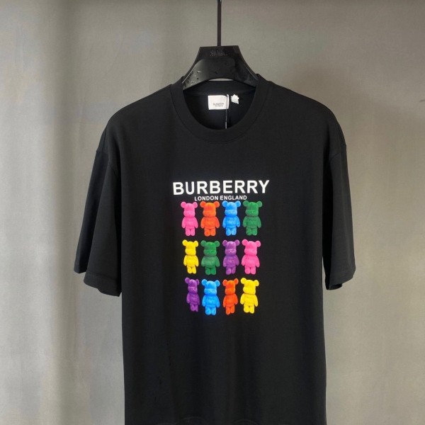 BURBERRY バーバリーブランドキッズセットアップ 半袖tシャツ 半パンツ 子供服 ガールズ ボーイ 少年 少女 tシャツ 半ズボン 夏服 普段着