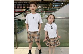 バーバリー 子供服 ロエベ ソックス 靴下 ストッキング ブランド スポーツマスク