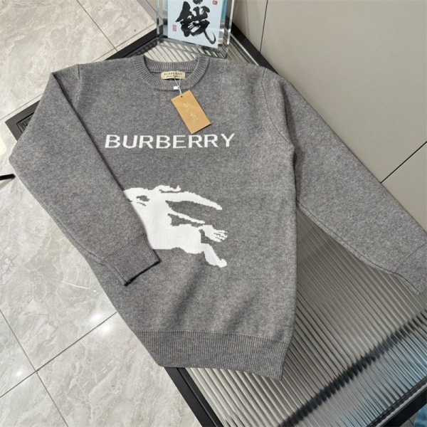 Burberry バーバリーブランドメンズ セーター 丸首 ニットセーターク 防寒 L - 4XL 暖かい 大きいサイズ 秋冬服 厚手 ニットセーターク 人気 ストライプ カラーコンビネーション トップス ップス シンプル カジュアル ゆったり おしゃれ セーター