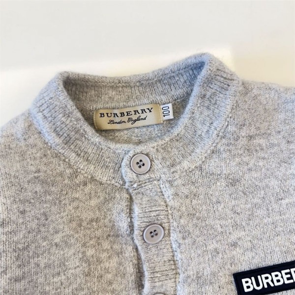 Burberry バーバリーブランド秋 冬 キッズ 男の子 丸首 セーター ニット 長袖 トップス 防寒 トナカイ 90- 150cm 子供服 ジュニア クリスマス プレゼント