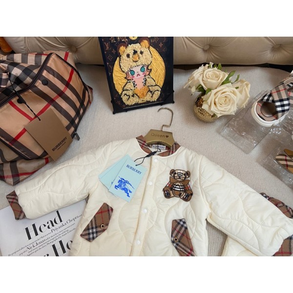 Burberry バーバリーブランドベビーダウンジャケット ダウンパンツ服 中綿コート上下セット2点セットセットアップ 66-120cm キッズダウンコート中綿ジャケットアウター男の子女の子防寒着赤ちゃんボーイズジュニアカジュアル長袖厚手防寒秋冬