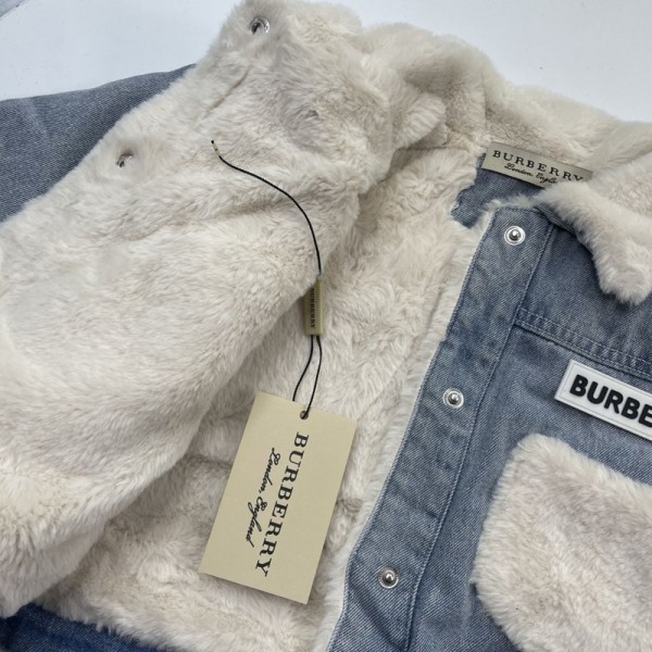 Burberry バーバリーブランド子供服 デニムコート 裏起毛ジャケット 90-130cm キッズ秋冬ジャケット 冬服 防寒 コート ファージャケット  厚手 ボーイズ キッズ 幼児 アウター 裏起毛 かわいい 子供服 ブルゾン 女の子 男の子 ボアコート アウター