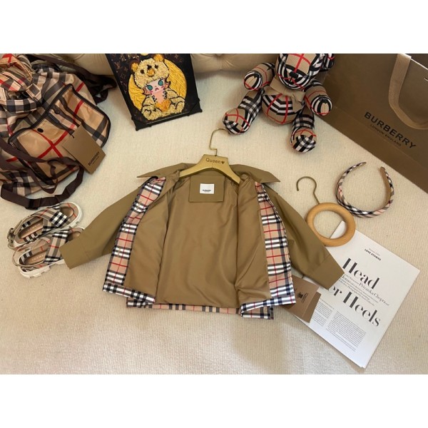 Burberry バーバリーブランド子供コート スプリングコート キッズコート  春トレンチコート 春秋にピッタリ 子供服 子供コート キッズ服 女の子服90-150cm