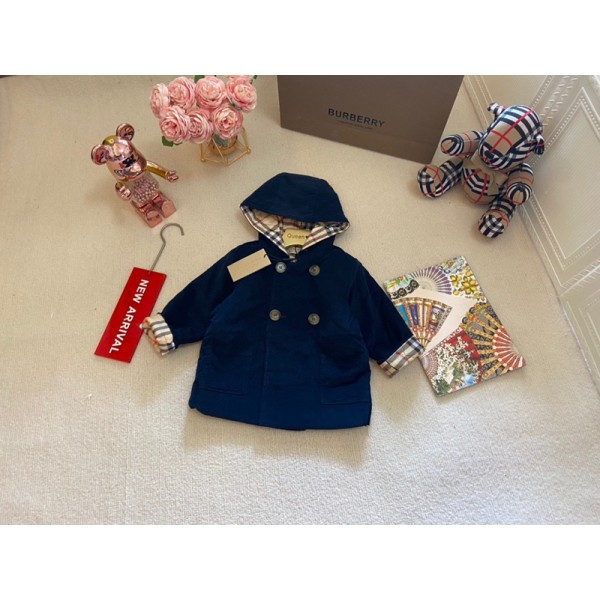 Burberry バーバリーハイブランド子供服 中綿コート ベビー中綿ジャケット 上着 中綿アウター 子供コート ジャケット 中綿ジャケット アウター 男の子 女の子 キッズ服 防寒対策 通園 通学 可愛い カジュアル 秋冬 73¬100cm
