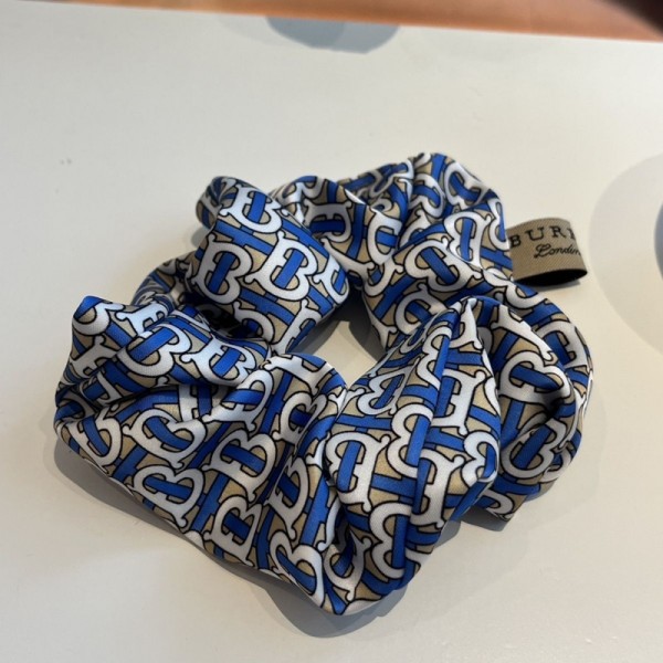 Burberry バーバリーハイブランドシュシュ ヘアゴム シュシュ おしゃれ 大人 ボリューム 大きめ サテンシュシュ シンプル 髪飾り レディース エレガント ヘアアクセサリー 存在感抜群　