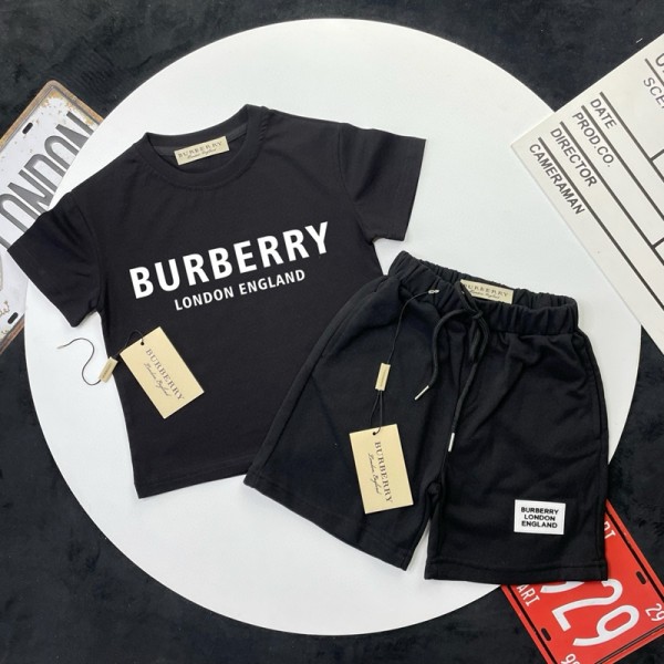 Burberry バーバリーブランドBurberry キッズ 半袖 Tシャツ ショートパンツ セットアップ 子供服上下セット 上着 ハーフパンツ 男女兼用 夏服 90-160cm ホワイト/ブラック