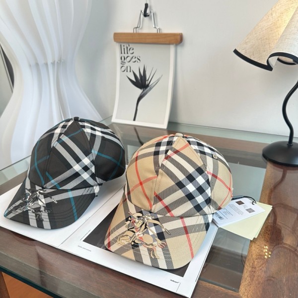 Burberry バーバリーハイブランド帽子 レディース メンズ ベースボールキャップ 野球帽 つば広 刺繍 欧米風 日よけ 男女兼用 涼しい アウトドア 父の日ギフト 登山、釣り、ゴルフに最適