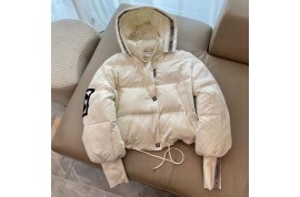 シャネル中綿ジャケット ステューシー子供パンツ セリーヌヘアグリップ