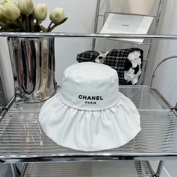 シャネル ブランド漁師の帽子 レディース 夏 日焼け止め バケットハット 定番 黒白2色 CHANEL 小顔効果 漁師の帽子 つば広 折りたたみ帽子