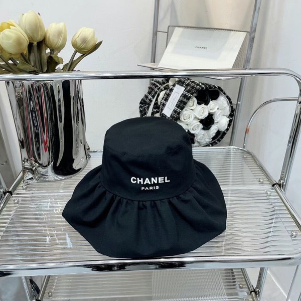 シャネル ブランド漁師の帽子 レディース 夏 日焼け止め バケットハット 定番 黒白2色 CHANEL 小顔効果 漁師の帽子 つば広 折りたたみ帽子