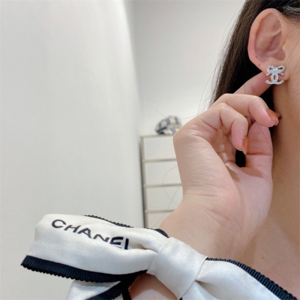 ハイブランドシャネル ピアス Chanel レディース かわいい 蝶結び 耳飾り キラキラ 優雅 オシャレ ピアス アクセサリー パーテイ プレゼント