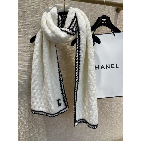 シャネル Chanel マフラー ハイブランド おしゃれ 秋冬 保温 防寒 モコモコストール ソフト あったかい 大判ショール