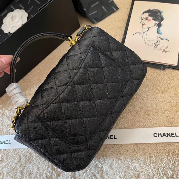 シャネル 斜め掛けバッグハイブランドCHANEL やわらか ソフト革 ショルダーバッグ スタイリッシュ飾り エレガント ハンドバッグ 手提げカバン 通勤