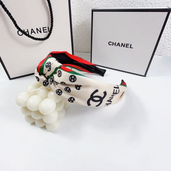 Chanel シャネルハイブランド カチューシャ ヘアアクセサリー髪飾りブランドリボンヘアゴム女性ハイブランドシュシュ存在感抜群かわいいヘアピンハイブランド