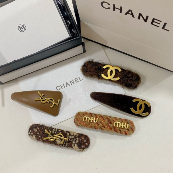 Chanel シャネル Ysl イブサンローラン ミュウミュウ MiuMiu ブランドヘアバンドレディースカチューシャブランドかわいいブランド可愛い蝶結びヘアバンドハイブランドシュシュ存在感抜群