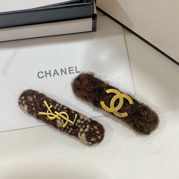 Chanel シャネル Ysl イブサンローラン ミュウミュウ MiuMiu ブランドヘアバンドレディースカチューシャブランドかわいいブランド可愛い蝶結びヘアバンドハイブランドシュシュ存在感抜群