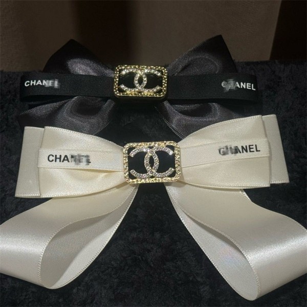Chanel シャネルブランドリボン バナナクリップ 韓国 大きめ 大人 ヘアクリップ カジュアル 気質 滑り止め シリコン ヘアアクセ バナナクリップ