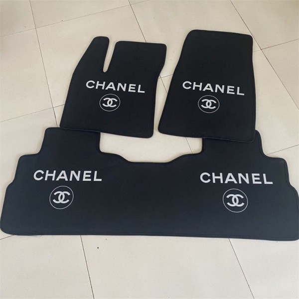 ブランドシャネルカーマット Chanel 車用フロアマット 4枚セット カーフロアマット 車用マット フロント2枚 リヤ2枚 カー用品 軽自動車/普通車/Suv かわいい カー装飾 保護マット 防水 汚れ防止 滑り止め 丸洗いOK 四季通用