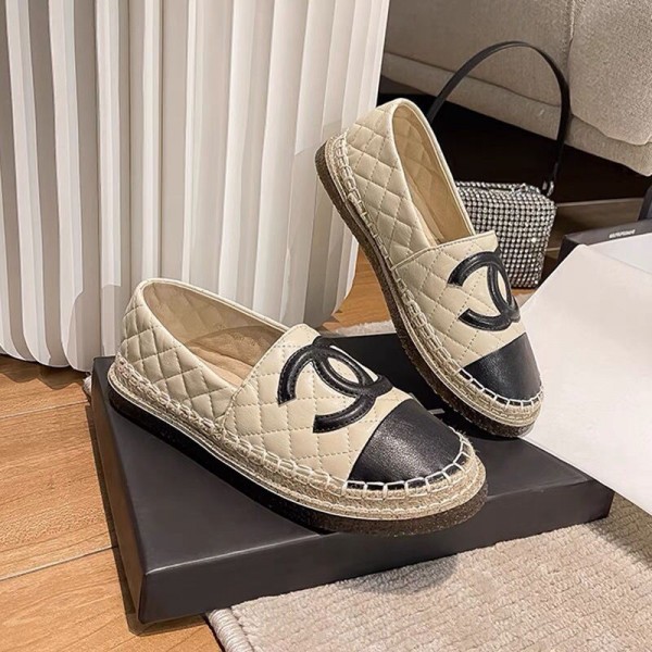 Chanel シャネル女性向けローファーシューズ ミュール サボ ママシューズファッション室内履き春夏可愛い カジュアルシューズ 激安スリッパ 夏用 涼しい 蒸れないサンダル素足　220～250CM