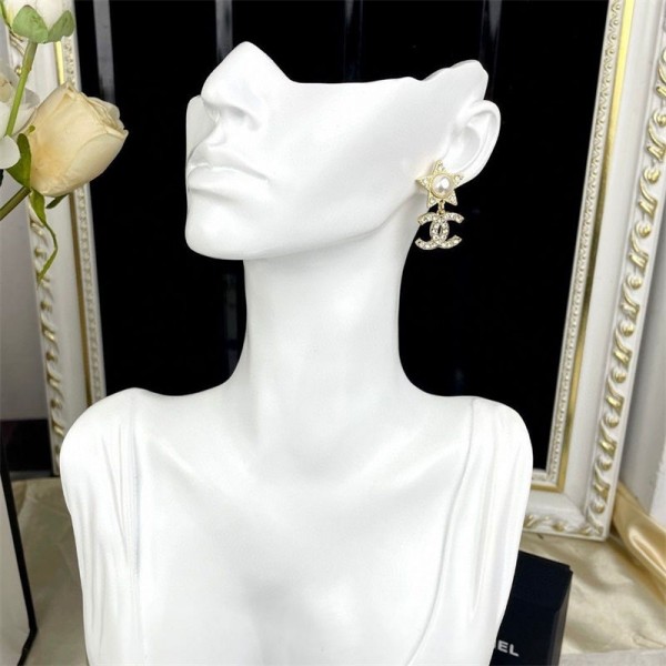 シャネル ピアス レディース シルバー かわいい 小さめ スター CHANEL ジルコニア 星ピアス プルー 青 五芒星 フープピアス サージカルステンレス 金属アレルギー対応 ファッション 韓国風 通勤 入学式 アクセサリー
