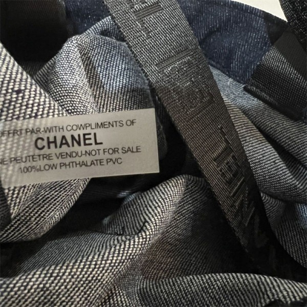 Chanel シャネルブランドトートバッグ デニムバッグ ユーズド風 デニム生地 A4サイズ ヴィンテージ風 軽量 ショルダー 手提げ バッグ