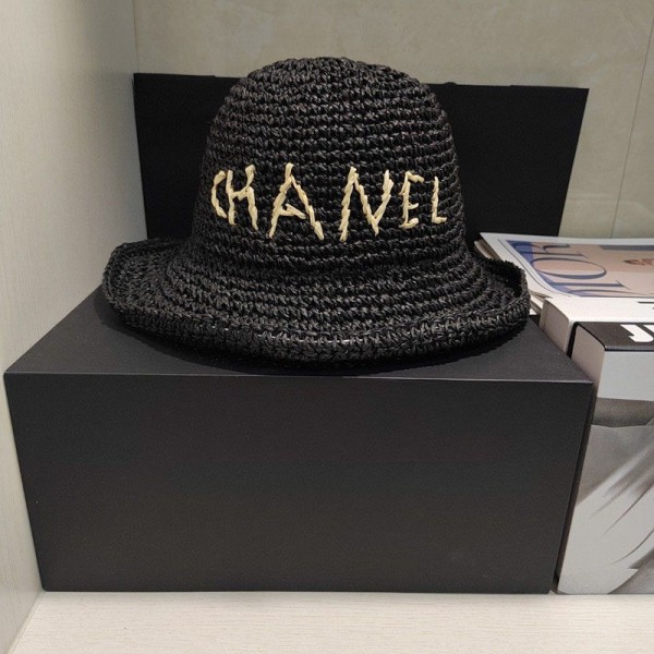 Chanel シャネルブランド麦わらハット 麦わら帽子 天然素材 帽子 レディース 軽量 日除け帽子 涼しい風通しの良い 小顔効果 つば広 春夏 UVカット リゾート ビーチ 旅行 日焼け防止 紫外線対策