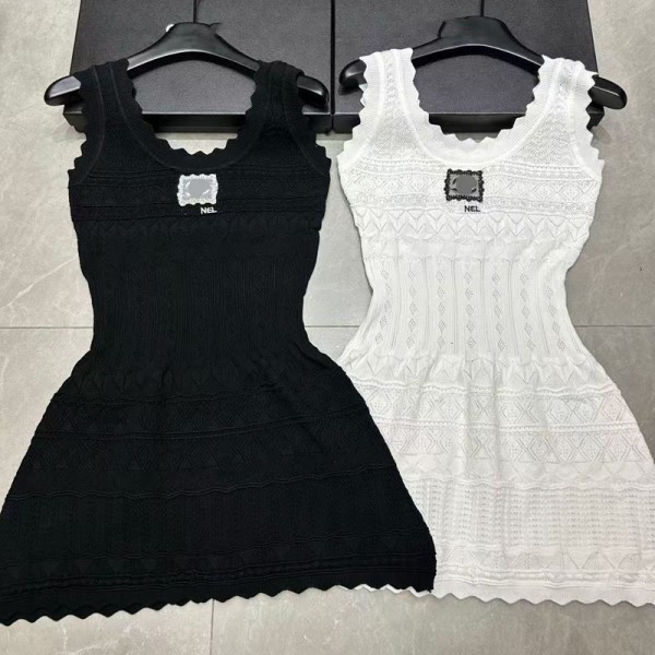 Chanel シャネルブランド キャミワンピース インナーワンピース 重ね着 タンクワンピース ロングワンピース S - L キャミソール ロングタンクトップ 部屋着 ハーフスリップ ロングスリップ 四季適用