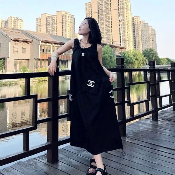 Chanel シャネルハイブランド ワンピース レディース ノースリーブ 無袖 マキシ丈 春 夏 ゆったり 体型カバー S - L 大きいサイズ 柔らかい 妊娠服 ロング丈 ドレス 着痩せ おしゃれ シアン 青色 日常 旅行 高身長