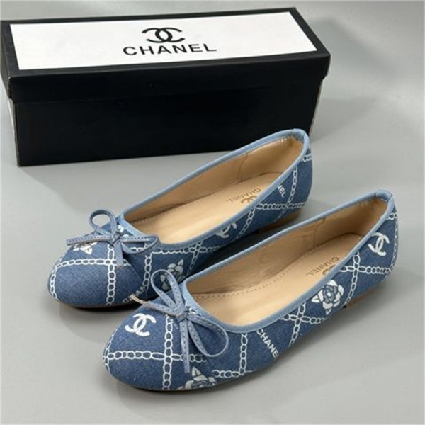 Chanel シャネルブランド ミュール レディース デニムバレーシューズ フラット バレエ シューズ 気質 痛くない ロー ヒール 通勤 オフホワイト 美脚 可愛いブランド ローファースリッパ 軽量 235¬260CM