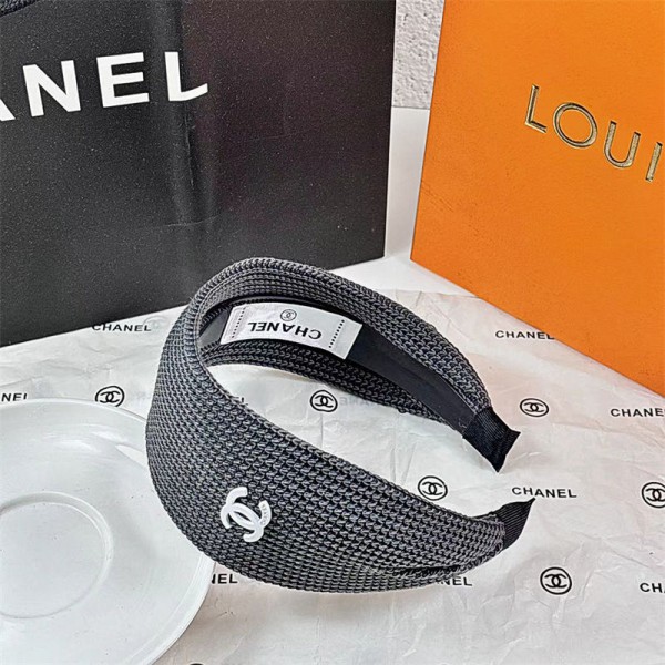 Chanel シャネルハイブランドヘアアクセサリー髪飾りカチューシャブランドかわいいブランドバナナクリップ髪アレンジかわいいヘアピンハイブランド