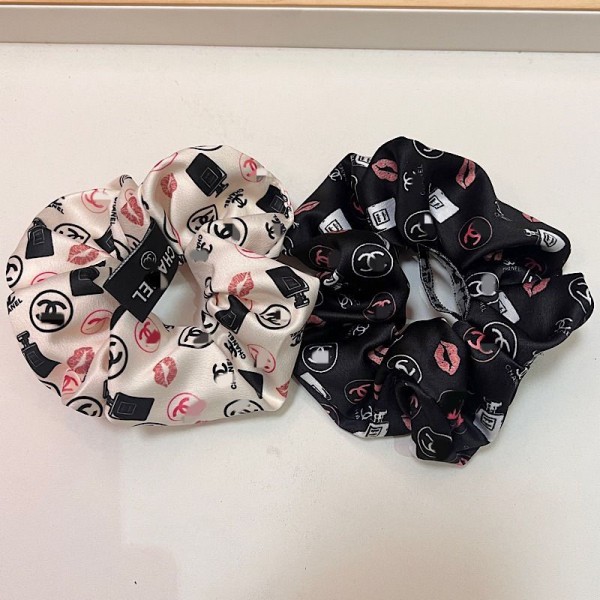 Chanel シャネルブランドシュシュ 大人 サテン 花柄 白 ブラック ヘアゴム オトナ レディース オシャレ 髪ゴム 仕事 可愛い ヘアアクセ ヘアシュシュ