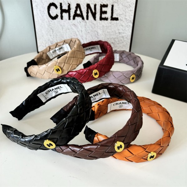 Chanel シャネルブランドカチューシャ 編み 髪留め ヘアバンド 髪飾り ヘアターバン ヘアアクセサリー 滑り止め 痛くない かわいい 軽量で通気性が良い 着用簡単 小顔効果 増量 ウィッグの前髪 普段使い 通勤 通学 