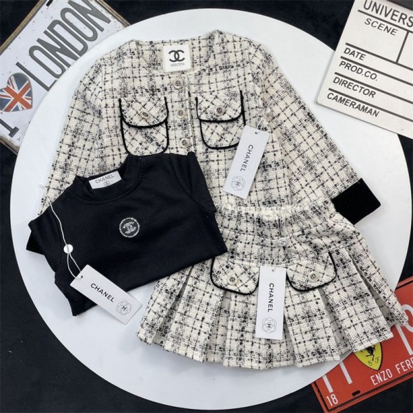 Chanel シャネルハイブランド女の子スーツ フォーマルセット 3点セット 100 - 150cm 子供スーツ ガールズ ツイルセットアップ ワンピース ｔシャツ 発表会 卒業式 ピアノ キッズフォーマル フォーマル 女児スーツ