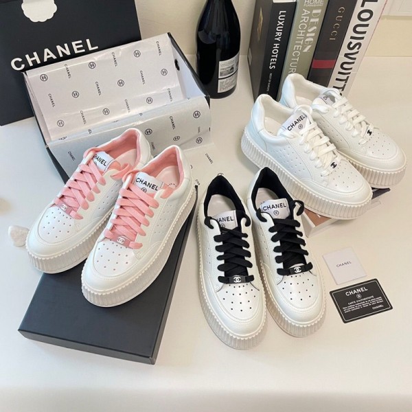 Chanel シャネルブランドシューズ レディース スニーカー 靴 PUレザー ランニングシューズ 白 厚底 225～250cm スポーツシューズ 運動靴 ダッドスニーカー ウォーキングシューズ レースアップ カジュアル 通気性 通勤 通学 ローカット