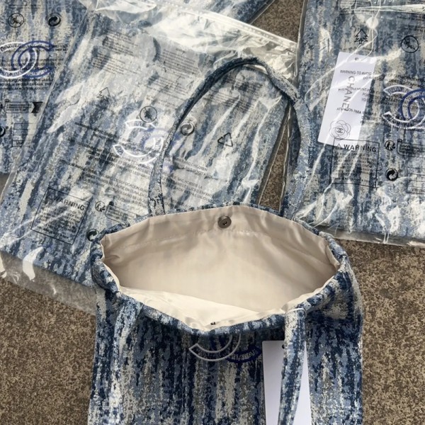 Chanel シャネルブランドトートバッグ デニム エコバッグ 28¬30cm 厚手帆布 A4対応 キャンバス ショルダーバッグ レディース メンズ 通勤 ビジネス 学校 大学生 買い物袋 ユニセックス おしゃれ シンプル